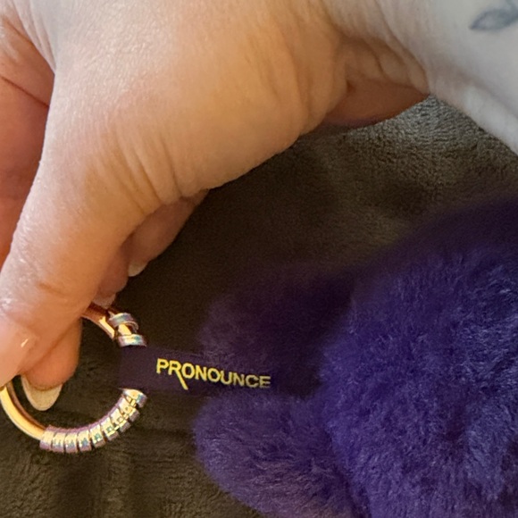 Labubu x Pronounce - Picture 5 of 6